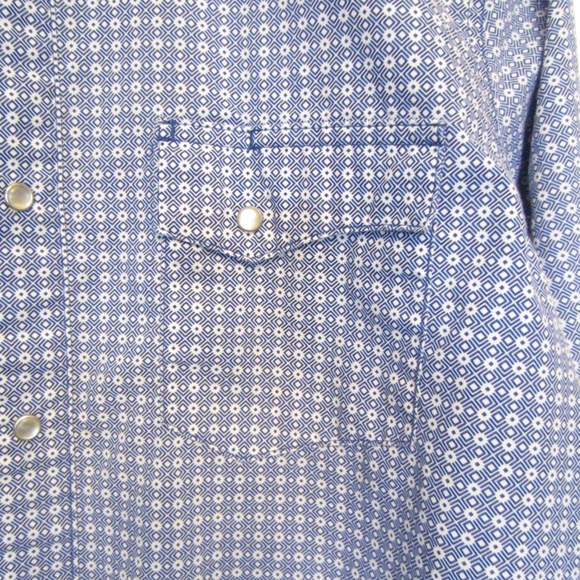 Wrangler Wrancher Men's Medium Blue/White Geometric Long Sleeve Pearl Snap Shirt - Picture 3 of 6
